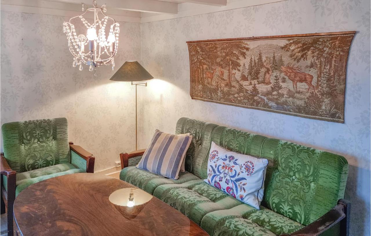 Amazing Home In Hidrasund With Wifi Eide  Rom bilde